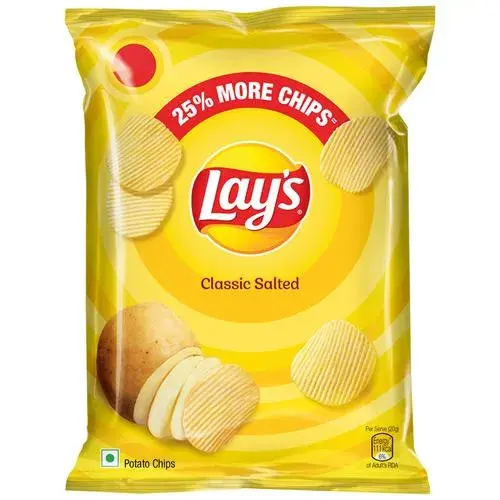 Lays Potato Chips - Classic Salted Flavour, Crunchy Snacks, 40 g