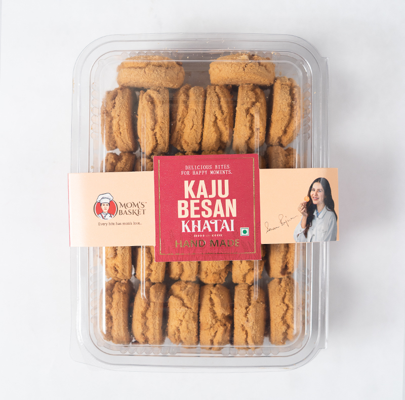 Moms Basket Kaju Besan Khatai Hand Made, 300 gm