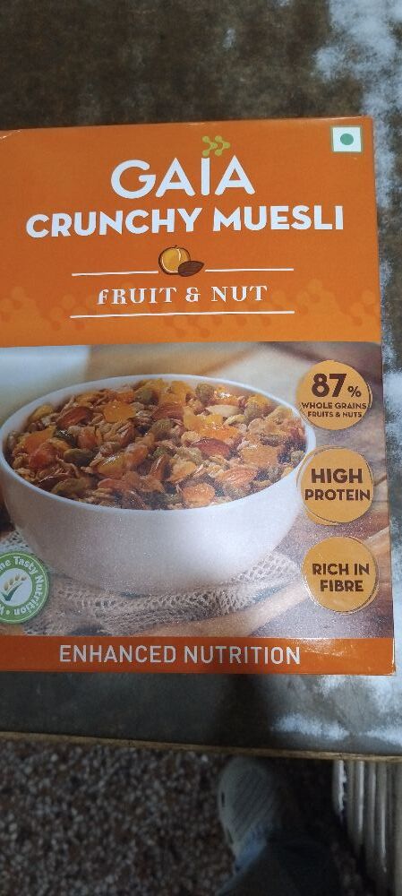 Gaia crunchy muesli fruit & nut 400gm