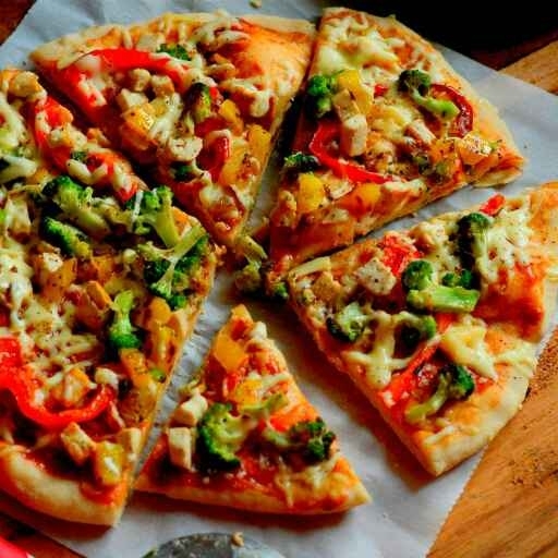 Veg Deluxe Pizza