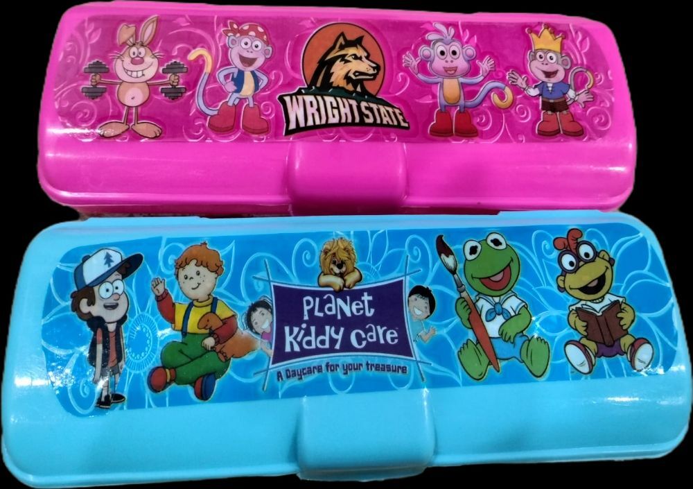 Pencil box pack of 1 piece.