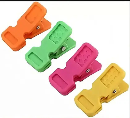 Lucky Multi purpose cloth clips 10pcs