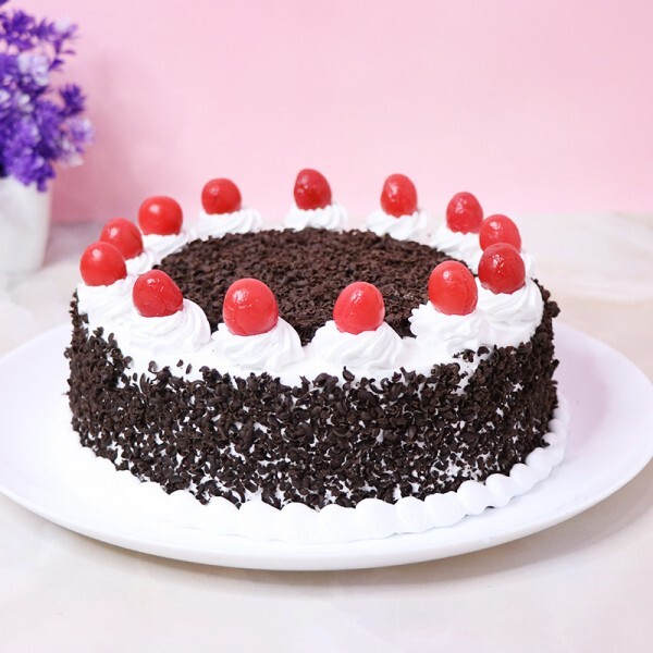 Black Forest Cake 2 Pond