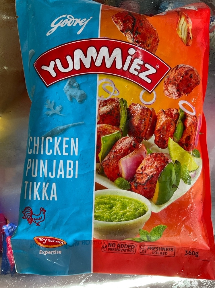Godrej yummiez chicken punjabi tikka 360gm