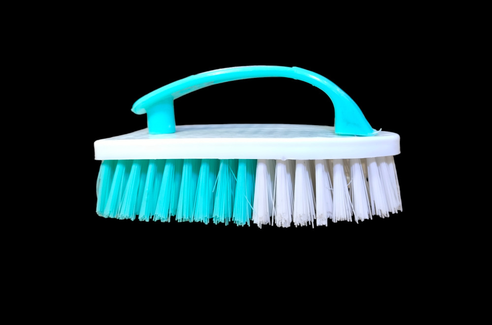 Plastic Cloth Brush