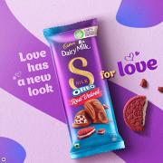 Cadbury Dairy Milk Silk Oreo Red Velvet Chocolate, 60 gm