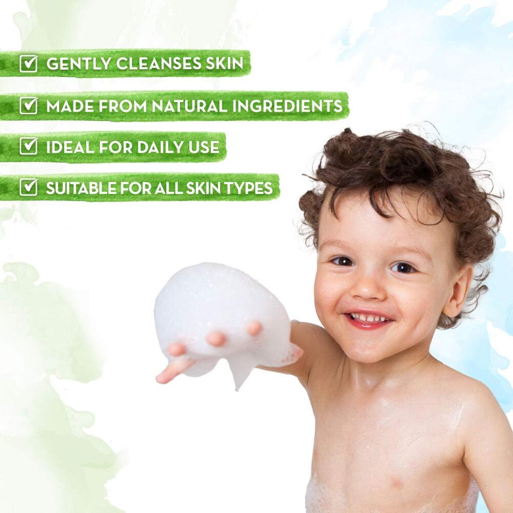 Mamaearth Super Strawberry Body Wash for Kids with Strawberry and Oat Protein - 300 ml