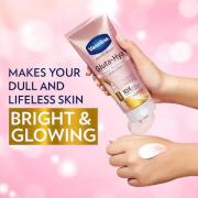 Vaseline Gluta-Hya Dewy Radiance Serum-In-Lotion 200 ml