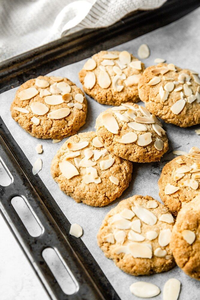 Godinn Biscoff Belgian Flavor Almond Biscuits 246g