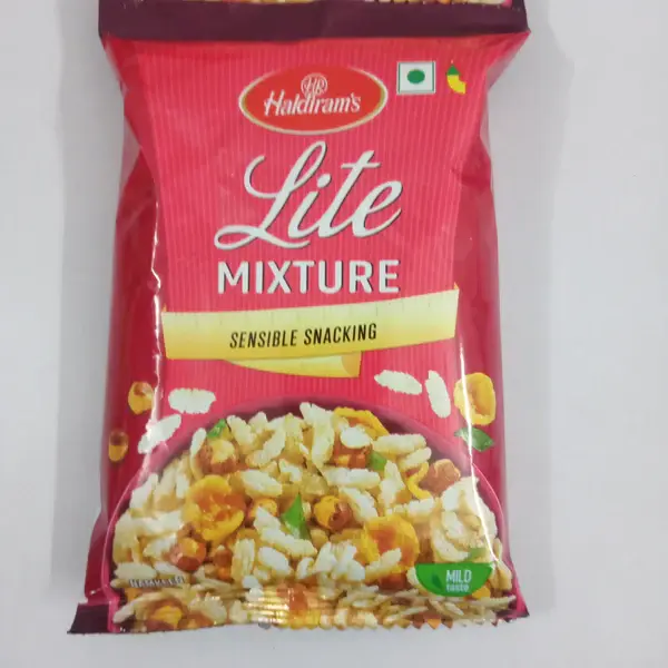 Haldirams Lite Mixture Sensible Snacking, 150 g