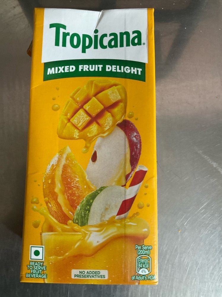 Tropicana mixed fruit delight 1 L