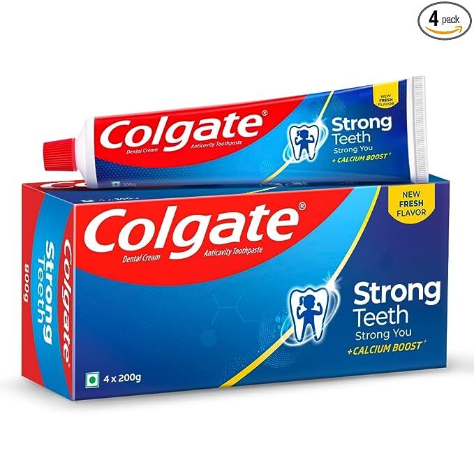 Colgate Dental Cream Strong Teeth Toothpaste, (Super Saver 800 g) Pack of 4 *200 g
