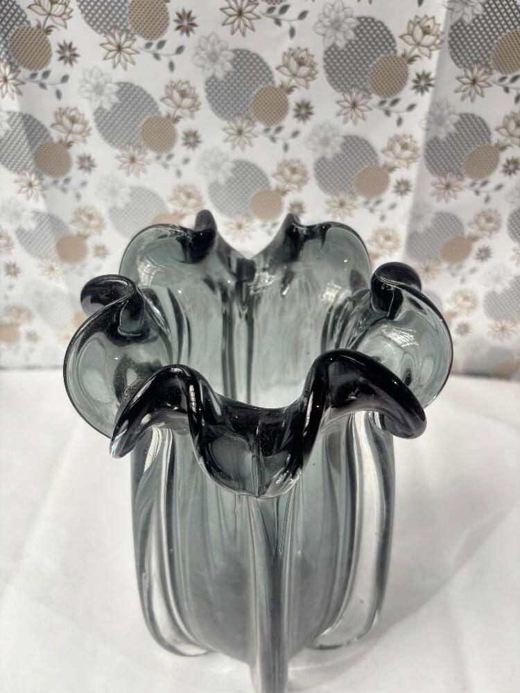 Beautifull Glass VASE Home Decor 1 Pcs