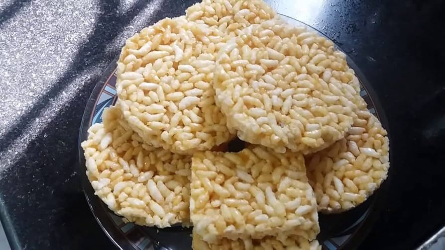 Visakharam Puffed Rice Round Shaped Parmal Gachak, 130g