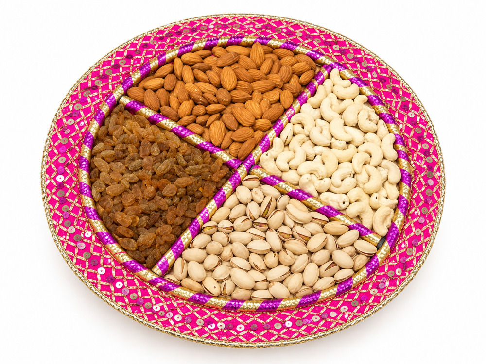 Qkart Diwali Celebration Round Gifting Tray (C-75g, A-60g, P-70g, K-80g)
