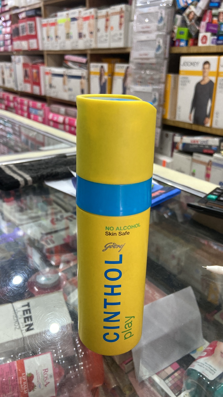 Cinthol Deo