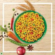 Maggi Masala Veg Atta Noodles, 290 gm